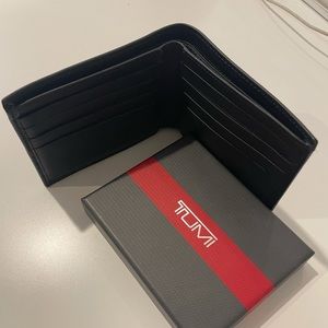 Brand new Tumi wallet